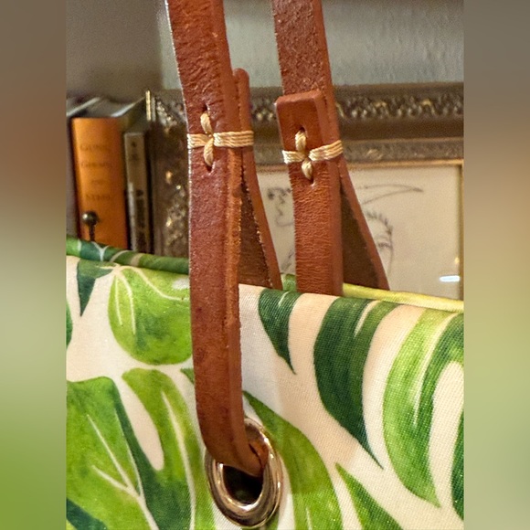 Dooney & Bourke Palm Montego Addison Medium Tote - Picture 14 of 16